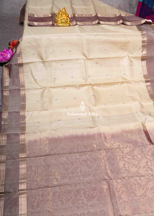 Kanjivaram Beige Pure Silk Saree With Light Brown Blouse
