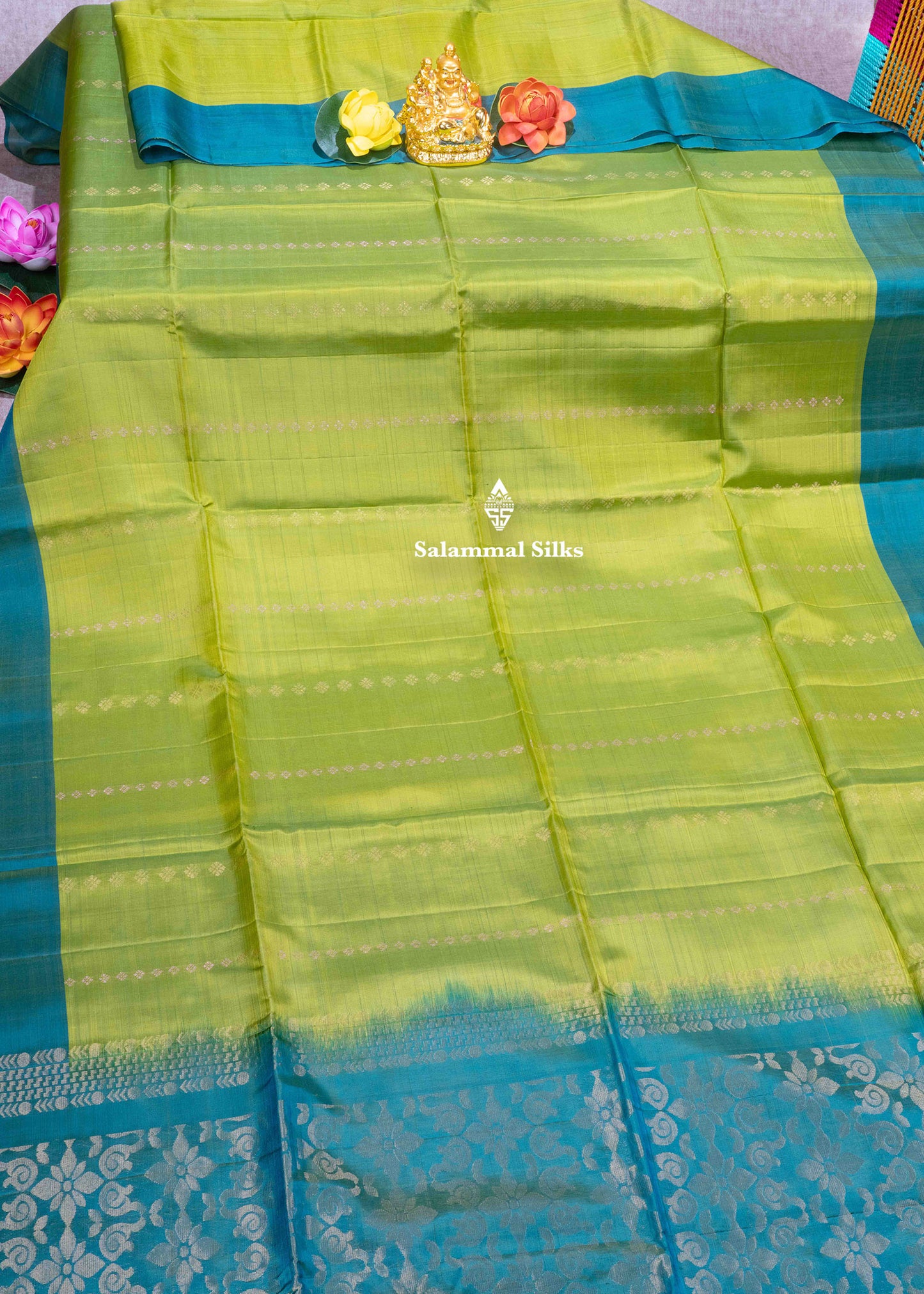 Kanjivaram Green Pure Soft Silk Saree With Peacock Green Blouse