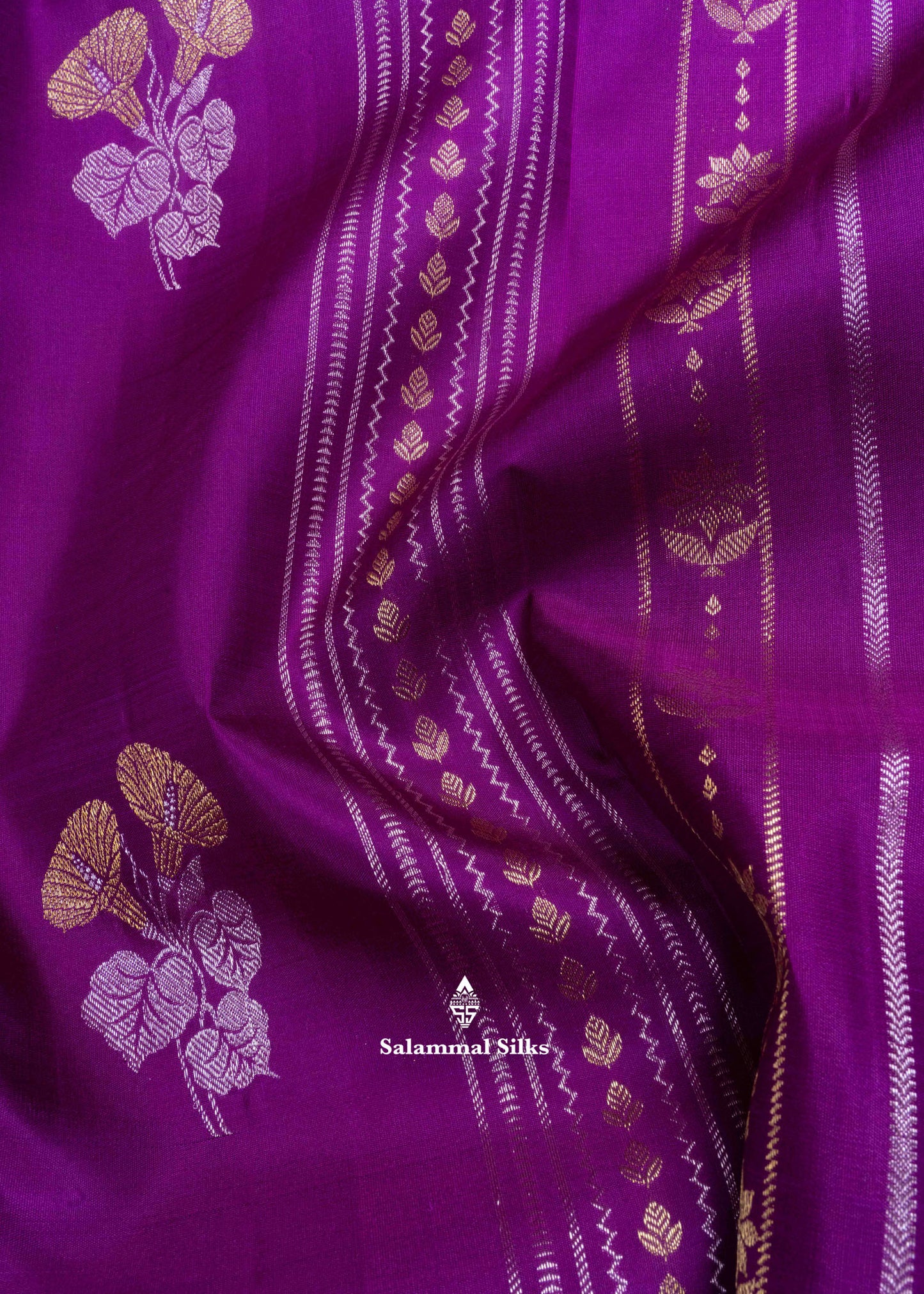 Kanjivaram Violet Pure Silk Saree With Sapphire Green Blouse