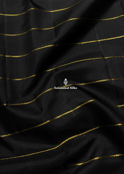 Kanjivaram Black Colour Pure Silk Saree With Traditional Gold Zari Small Border