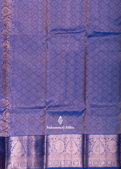 Kanjivaram Olive Green Pure Silk Jacquard Saree With Blue Blouse
