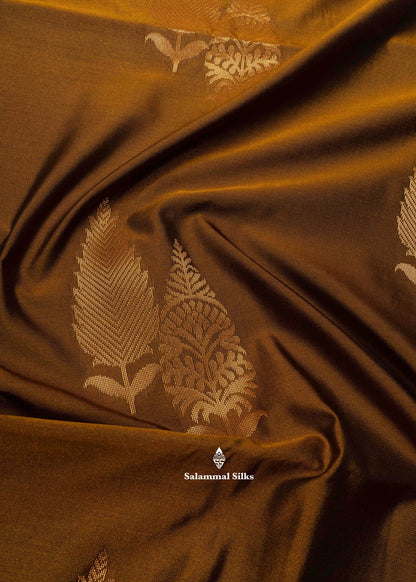 Pastel Blue Semi Soft Silk Saree With Maroon Colour Blouse