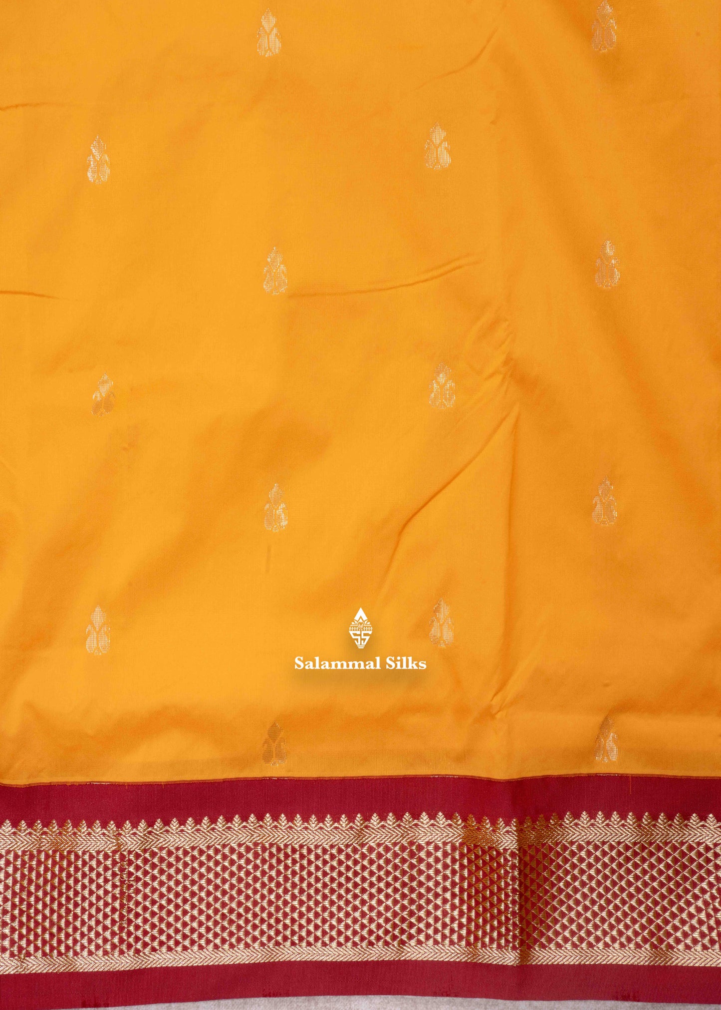 9 Yards Semi Silk Saree Pink Colour with Royal Blue Border