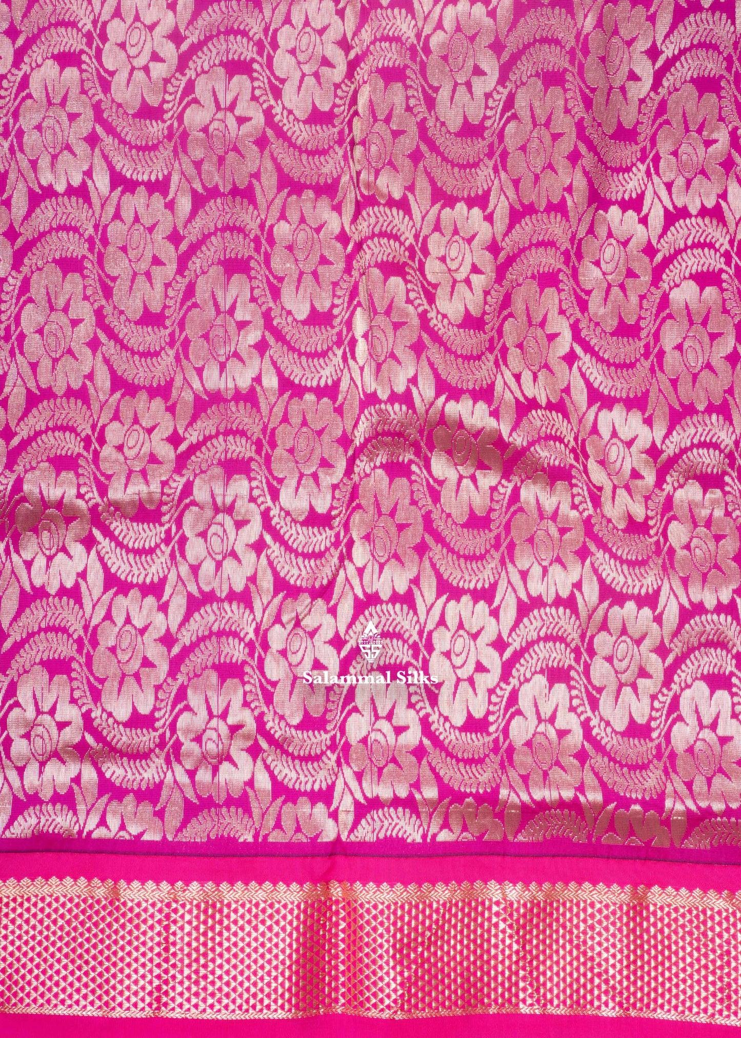 9 Yards Semi Silk Saree Pink Colour with Royal Blue Border