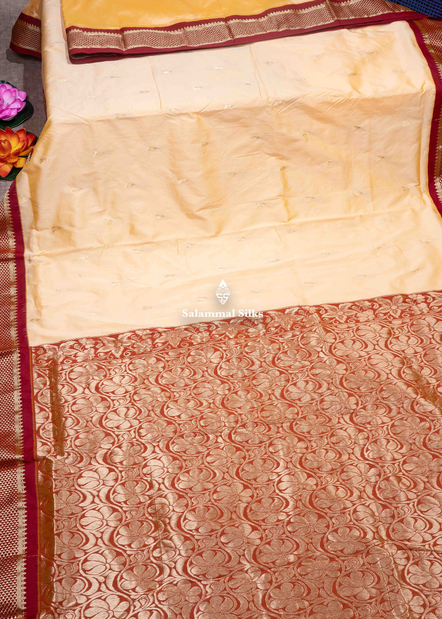 9 Yards Semi Silk Saree Pink Colour with Royal Blue Border