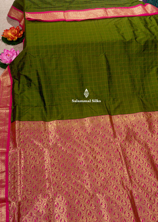 9 Yards Semi Silk Saree Army Green Colour with Pink Border