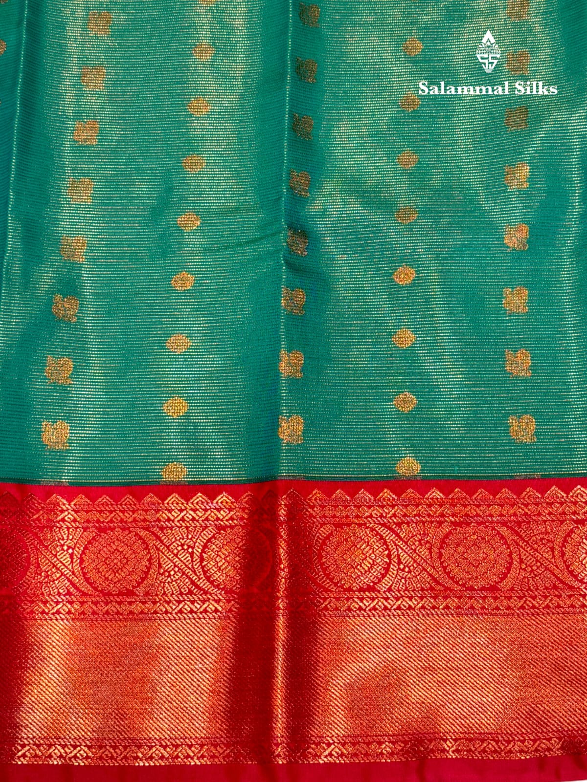 Vairaoosi Sapphire Green Semi Silk Saree With Pink Border