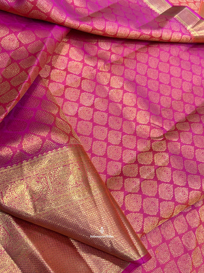 Pinkish Orange Kanjivaram Pure Silk Saree 2G Zari With Pinkish Orange Blouse