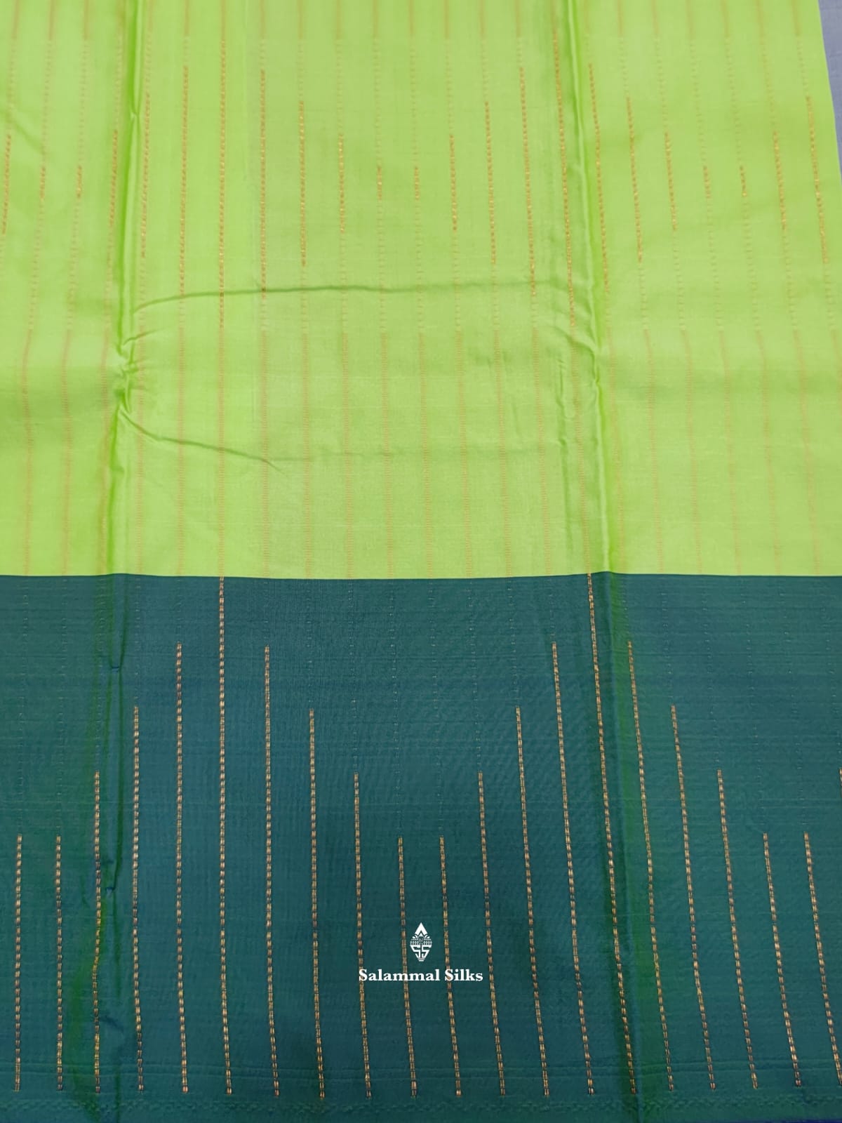 Parrot Green Arani Semi Silk Saree WithBlue Sade Blouse